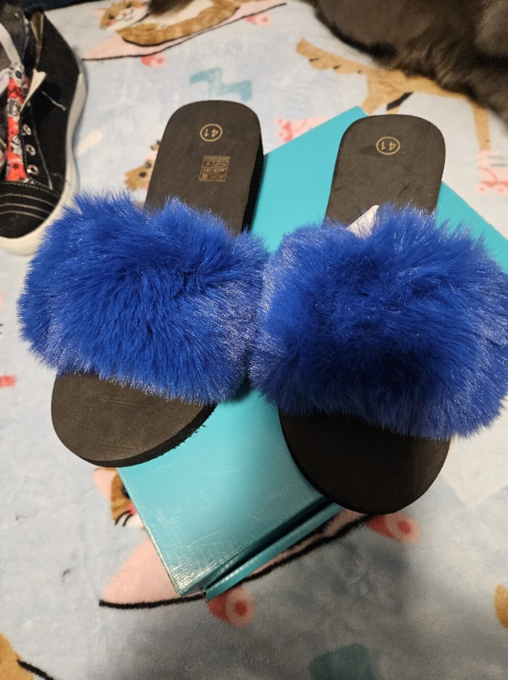 BRAND NEW ** Faux Fur Slide Sandals - Blue